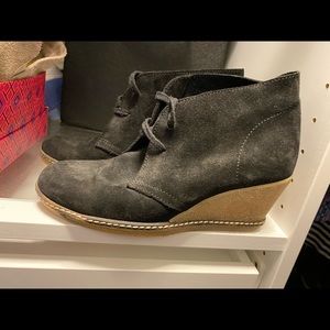 J.Crew women’s black wedges booties